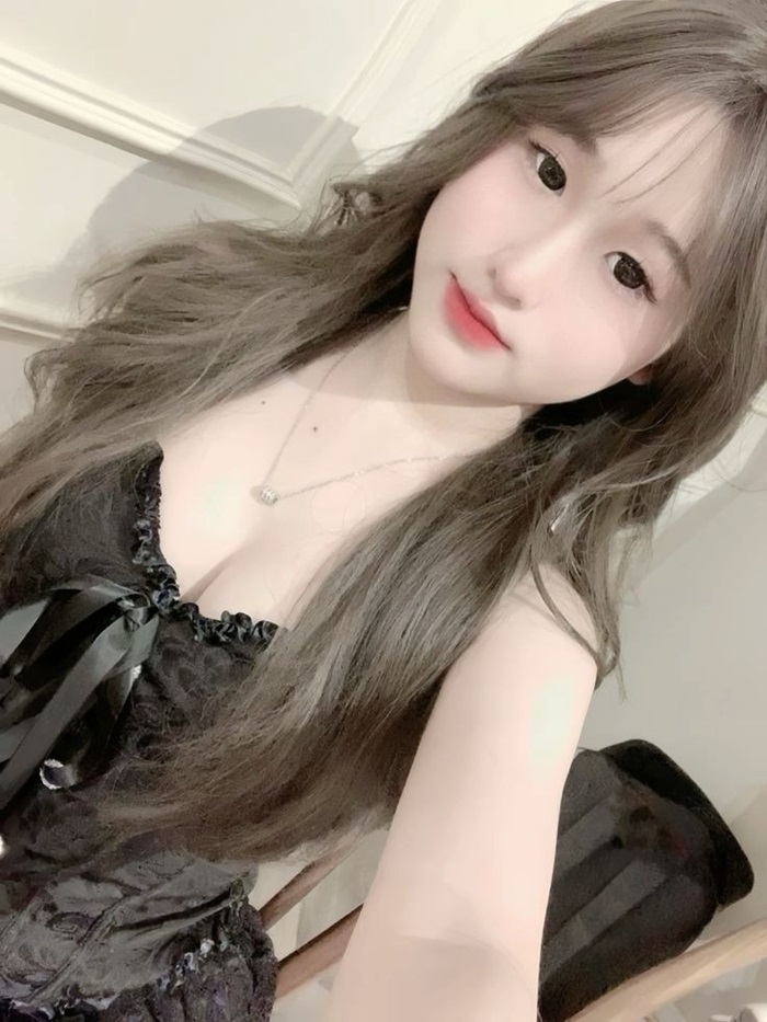 hình ảnh gái xinh 2k9