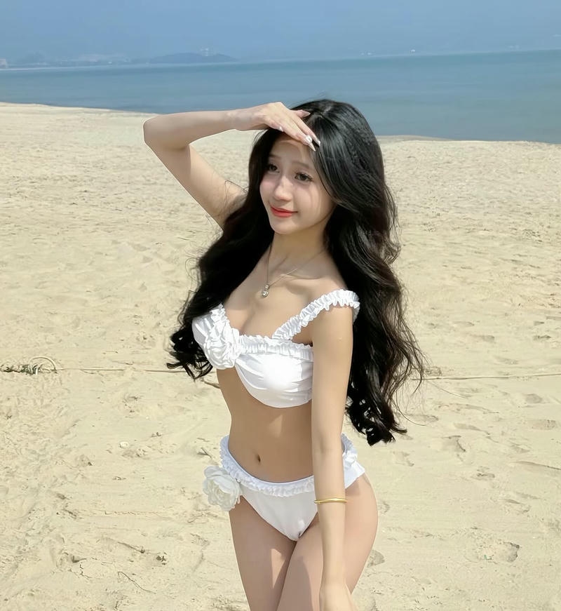 hình ảnh gái xinh bikini dáng ngon