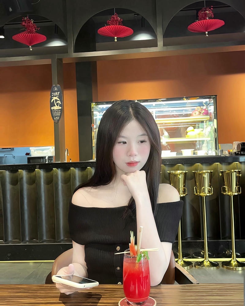 hình ảnh gái xinh genZ cuốn hút