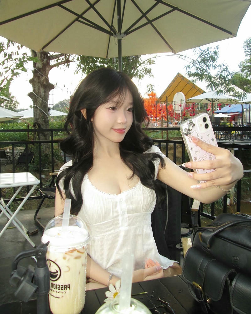 hình ảnh hotgirl full hd