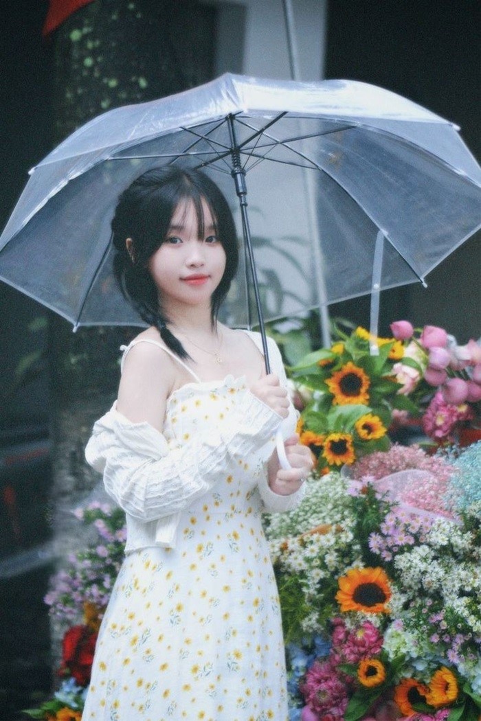 hình gái xinh k12 dịu dàng