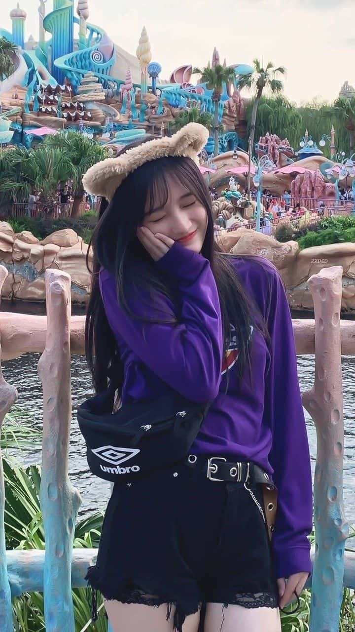 hình gái xinh tóc dài.