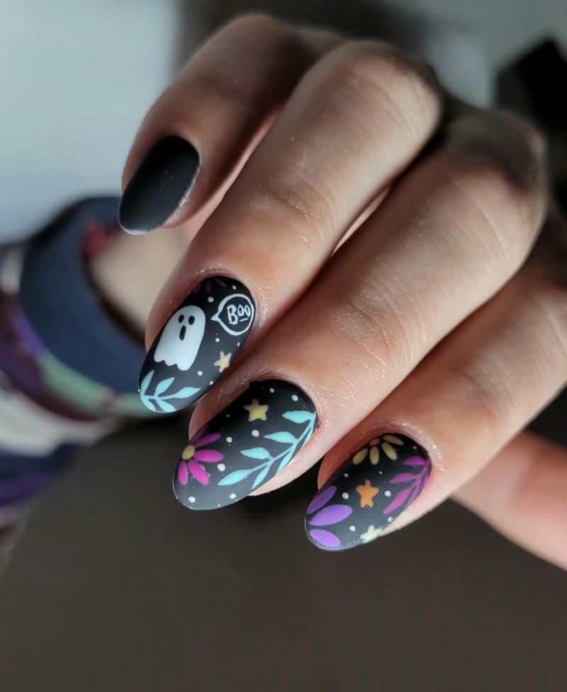 hình nail halloween đẹp