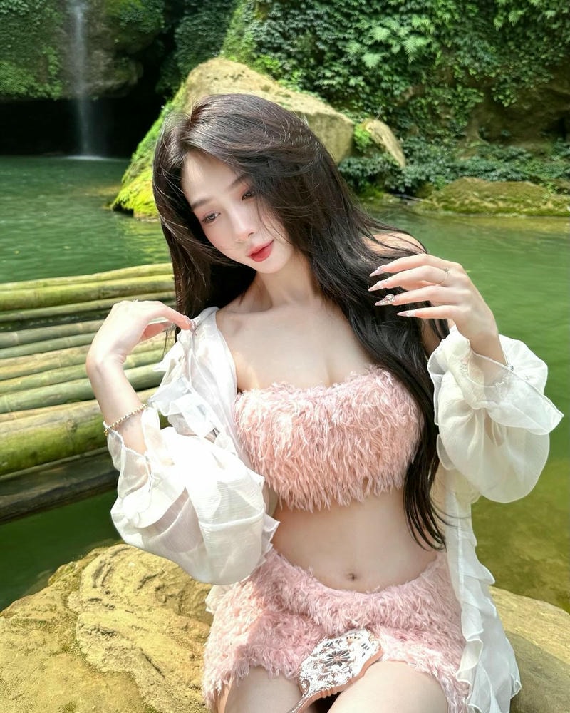 hình nền điện thoại gái xinh ngọt nước