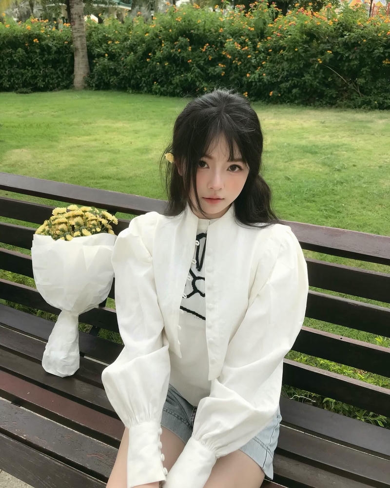 hotgirl tiktok dễ thương