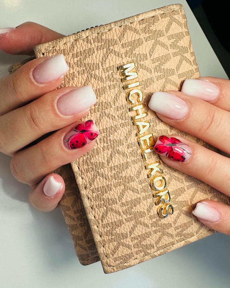 nail bướm cánh đỏ