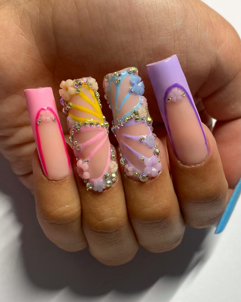 nail bướm màu