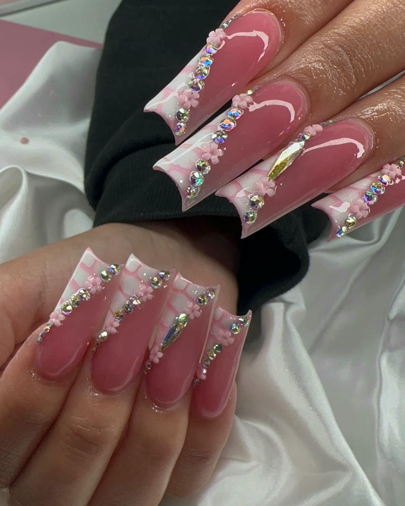 nail cá tính đính đá