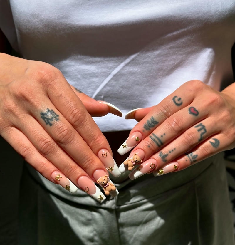 nail cá tính đính gấu