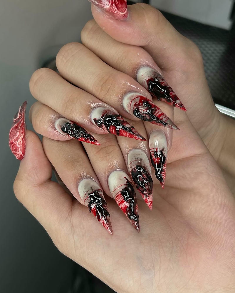 nail cá tính đỏ đen