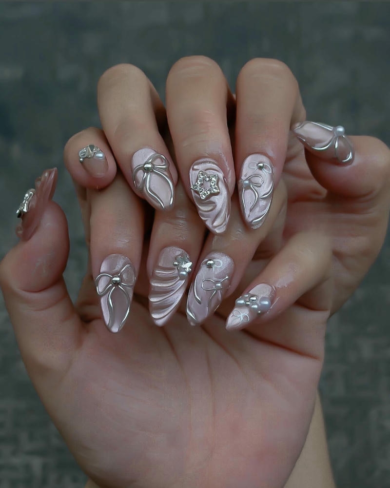 nail cá tính vẽ nơ