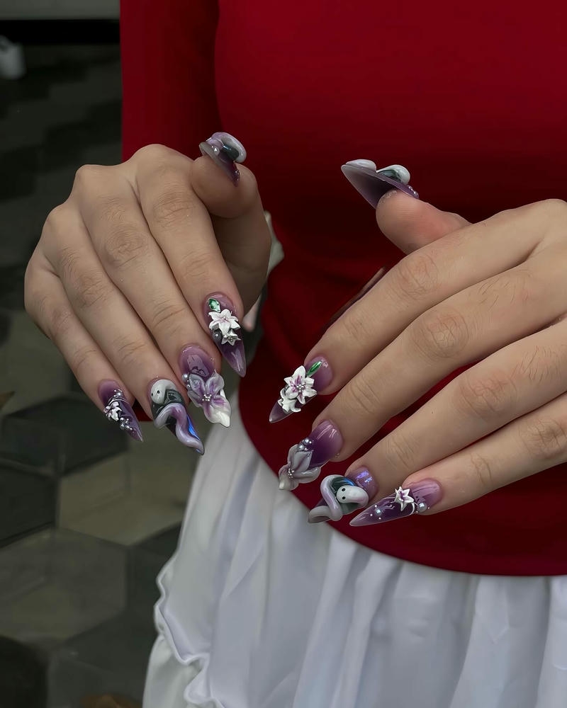 nail con rắn khảm hoa ly tím