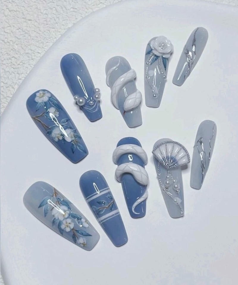 nail con rắn việt nam