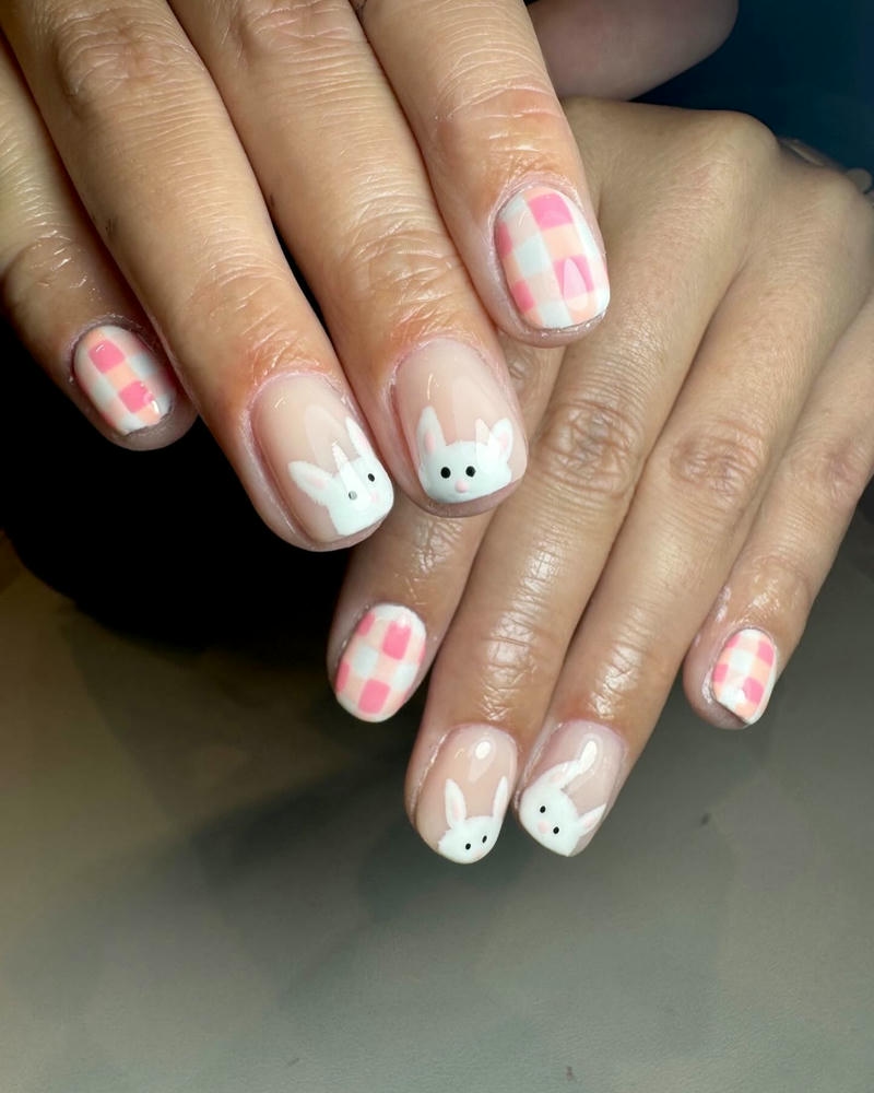 nail con thỏ vẽ