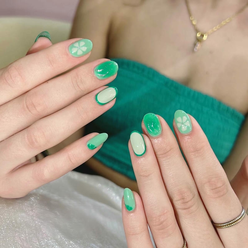 nail đi biển xanh ngọc bích