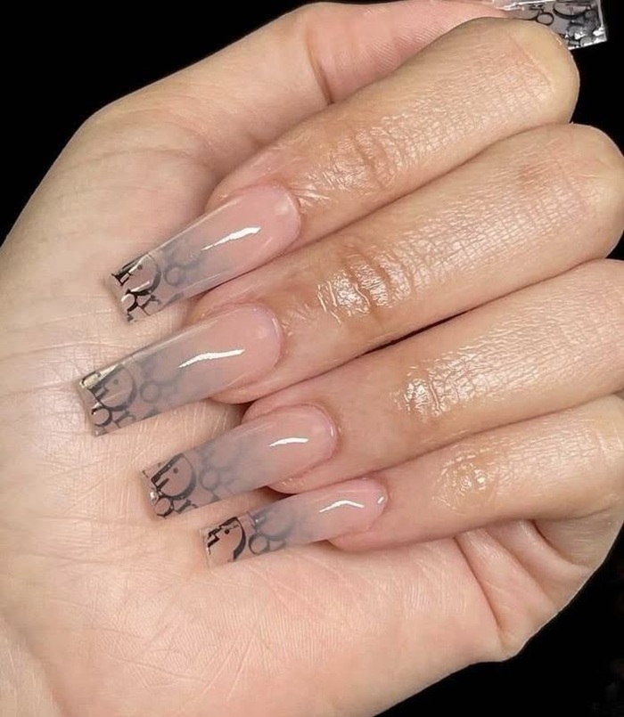 nail dior thạch