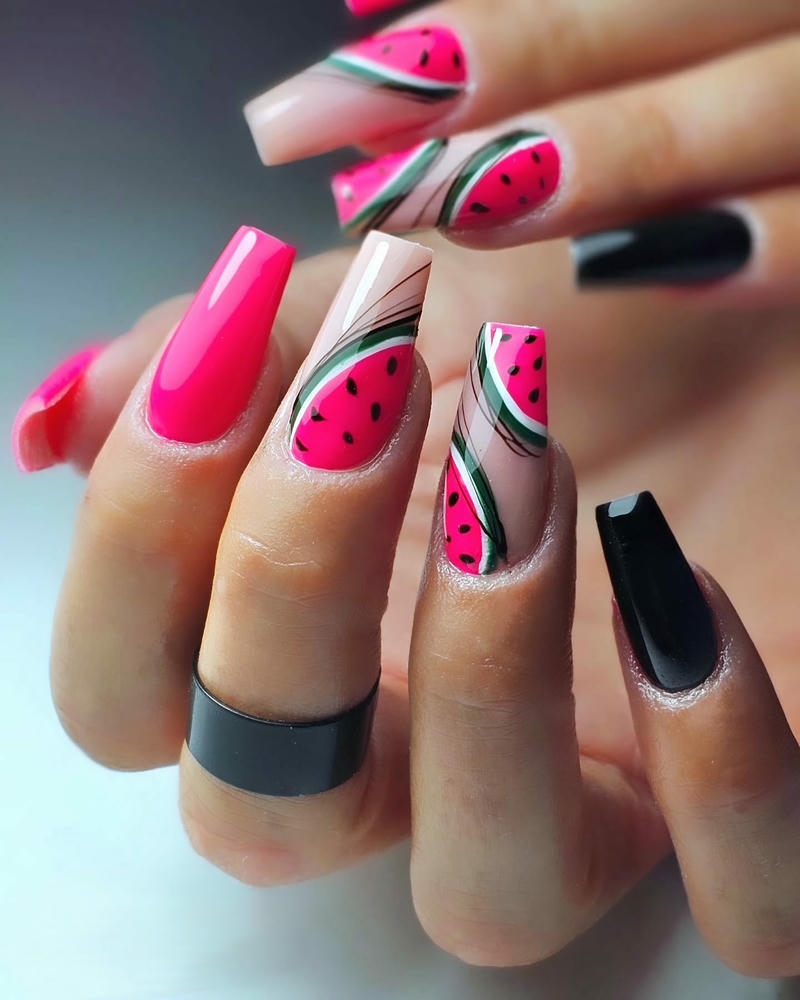 nail dưa hấu đen