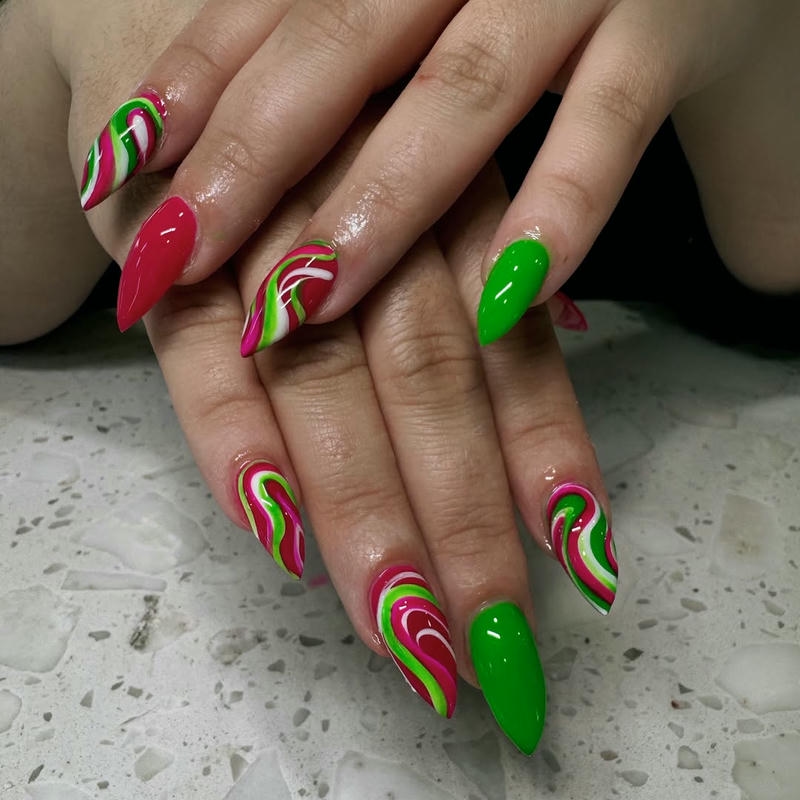 nail dưa hấu hạnh nhân