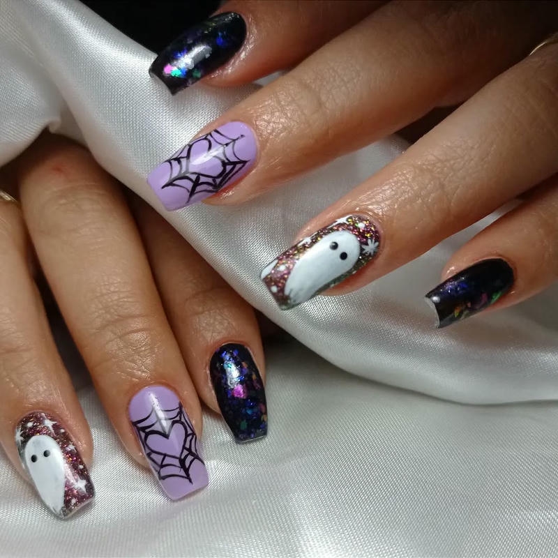 nail halloween tím