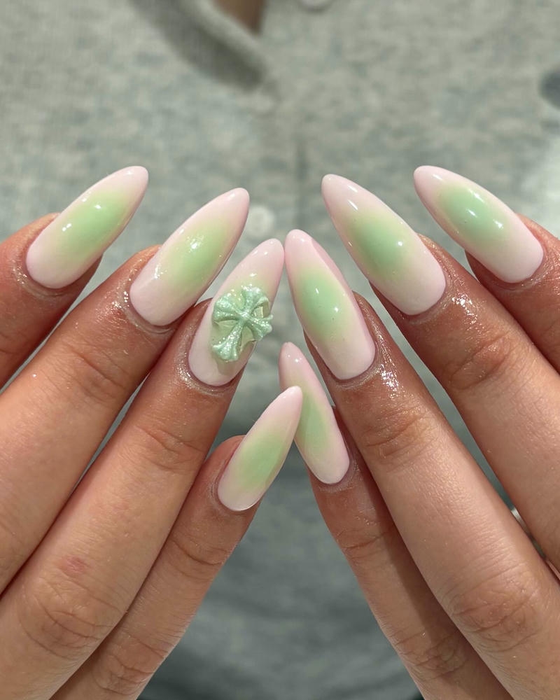 nail hạnh nhân chữ thập
