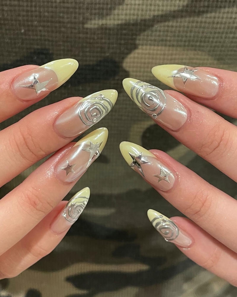 nail hạnh nhân đẹp