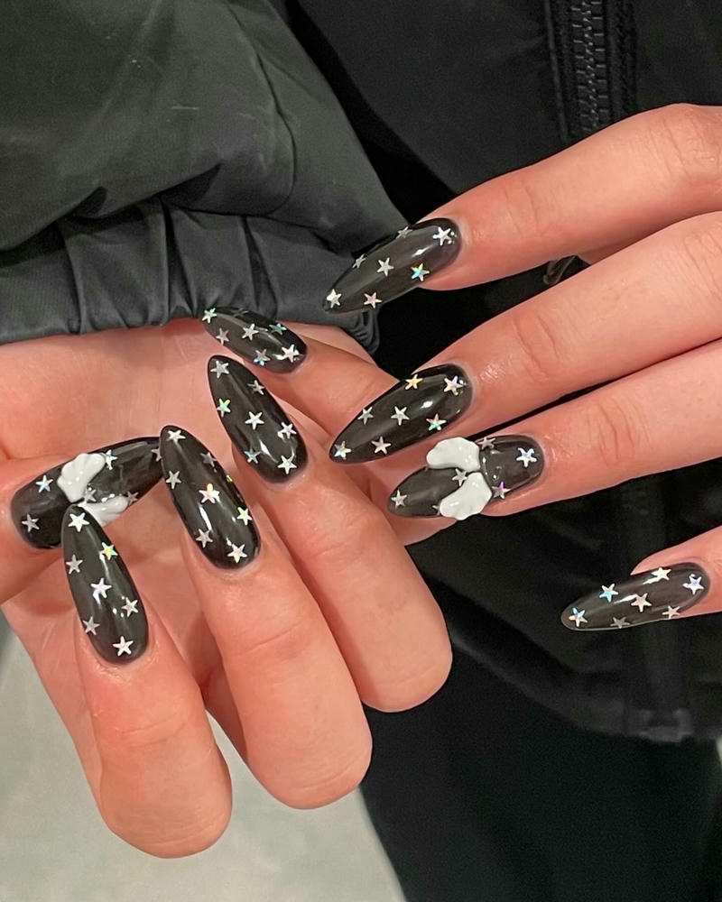 nail hạnh nhân vẽ sao