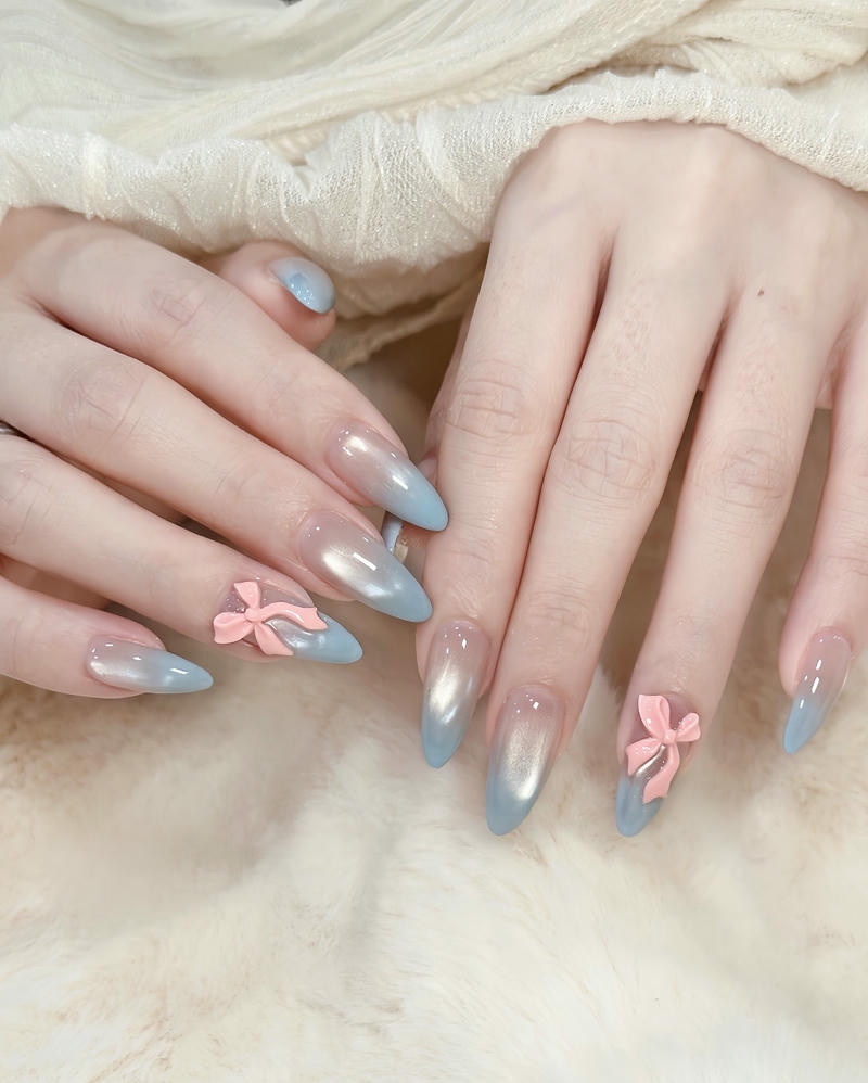 nail jennie mắt mèo xanh