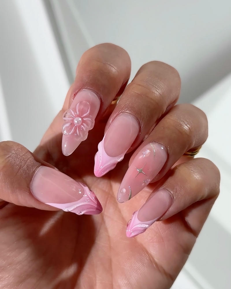 nail jennie màu hồng