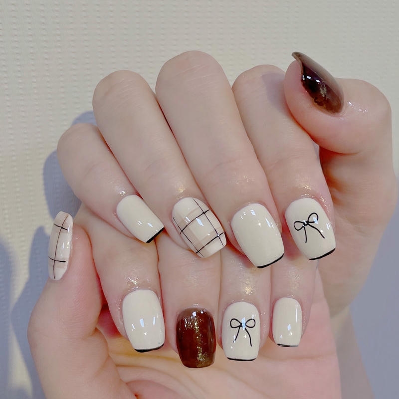 nail kẻ vẽ nơ