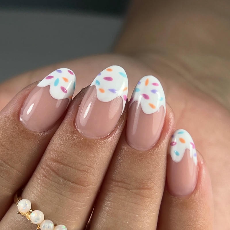 nail kem chảy hạnh nhân