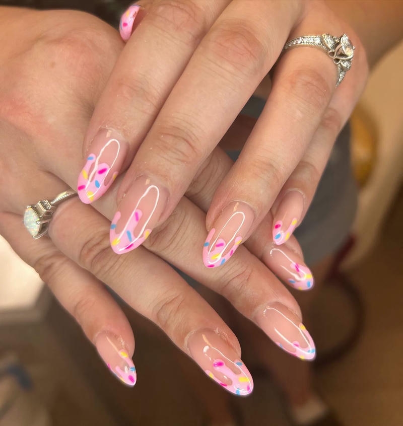 nail kem chảy hồng nhẹ nhàng