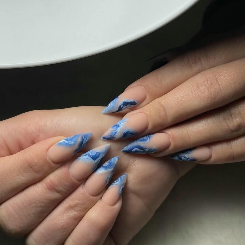 nail loang cho móng nhọn