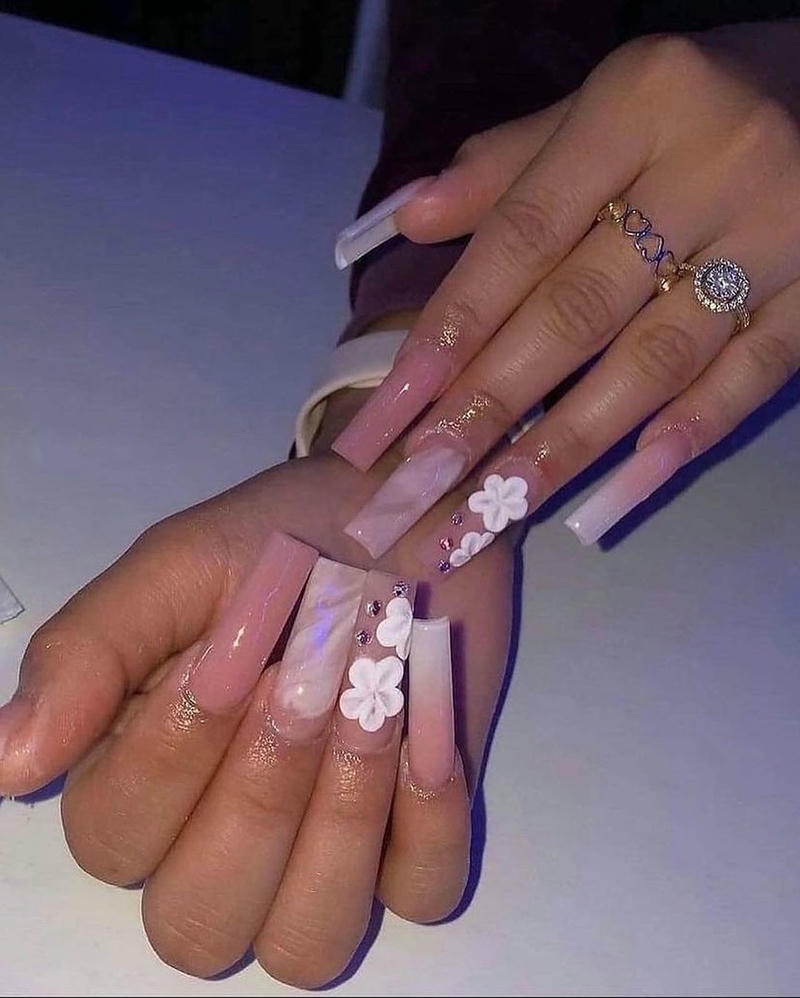 nail loang vẽ hoa