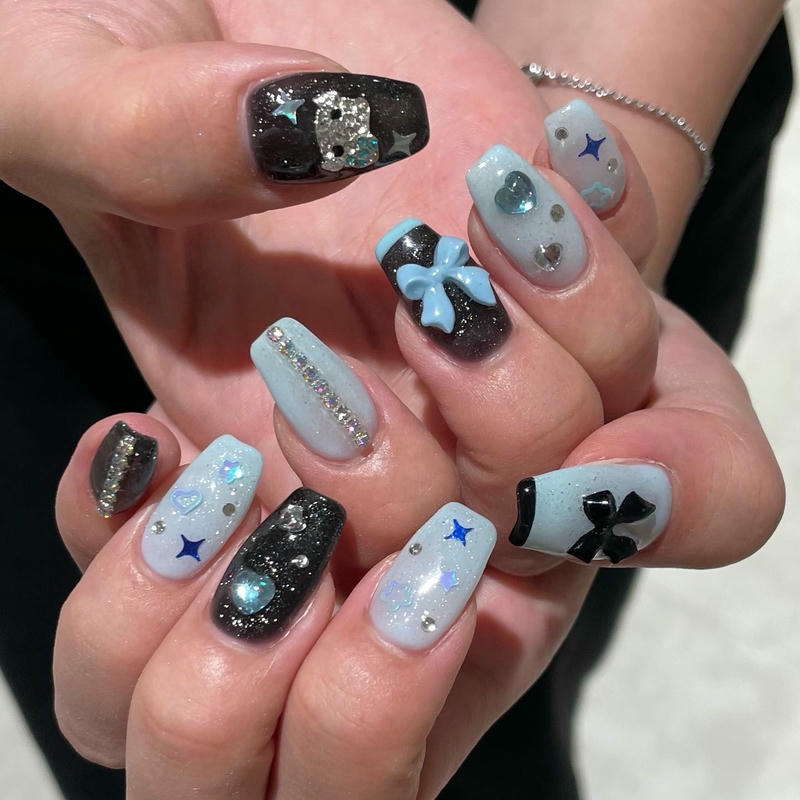 nail màu xanh ngọc đêm