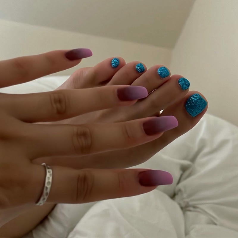 nail màu xanh ngọc kim tuyến bạc