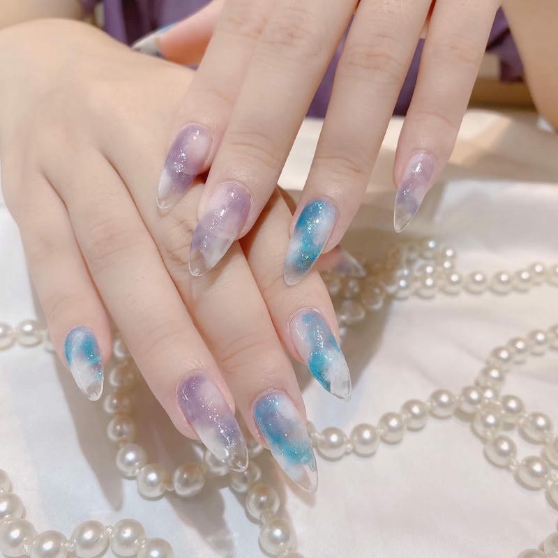 nail màu xanh ngọc loang