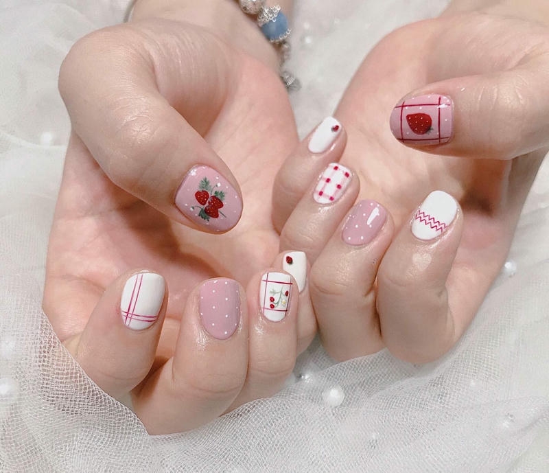 nail trái cây dâu