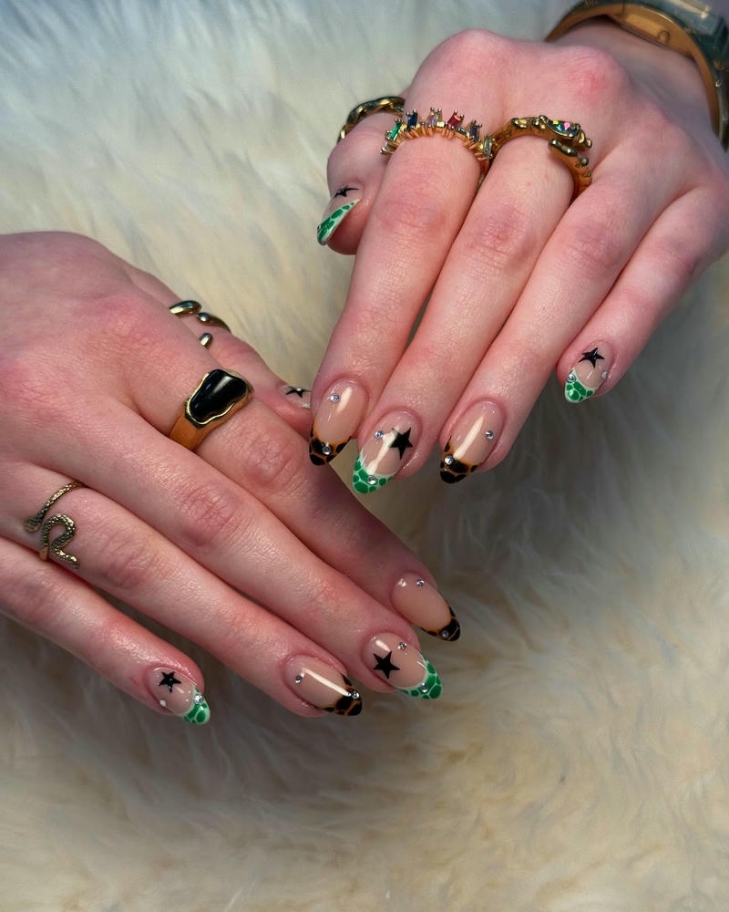 nail vẽ sao