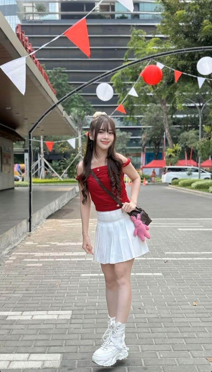 Ảnh gái xinh k7 tóc thẳng.