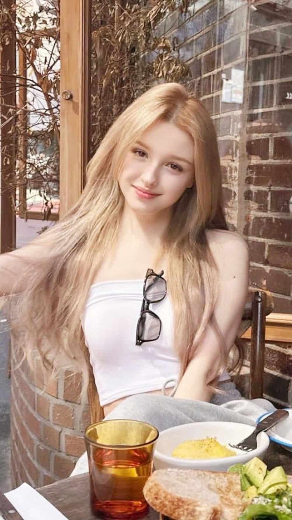 Châu âu dáng xinh chuẩn