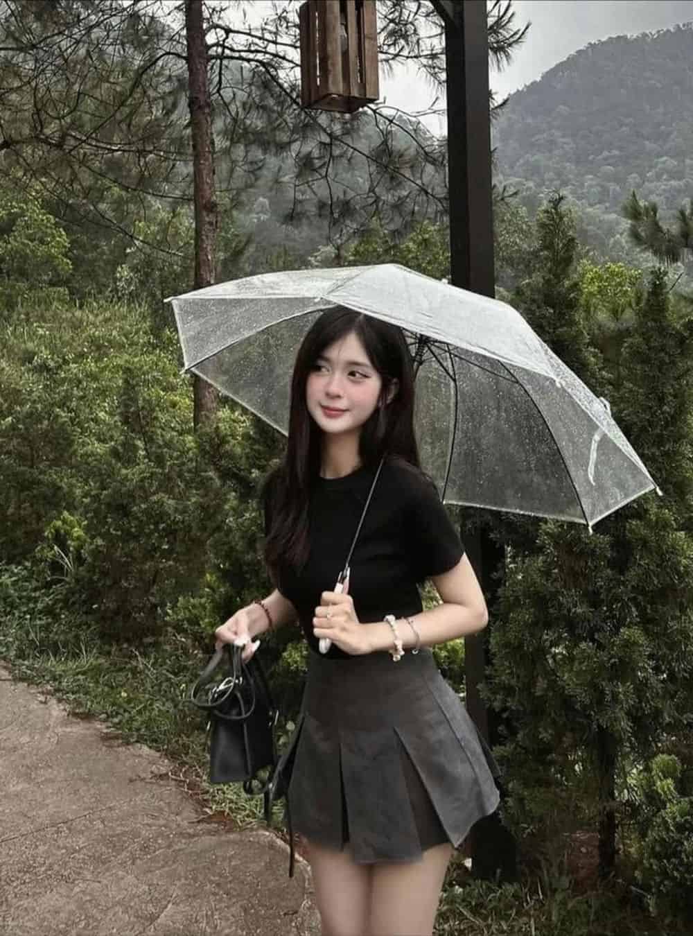 Khúc Thi Hương thanh thuần