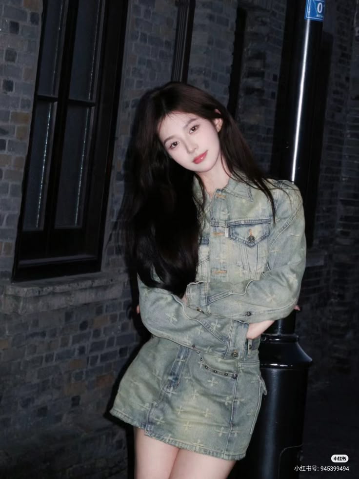 Khúc Thi Hương tinh khôi