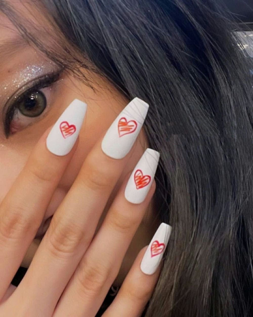 Nail jennie sang chảnh thời trang.