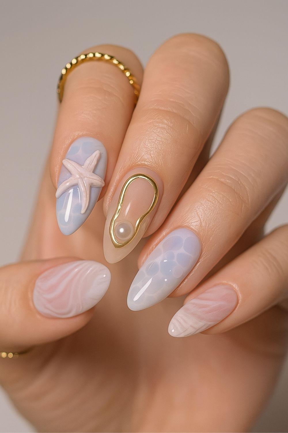 Nail vỏ sò độc đáo