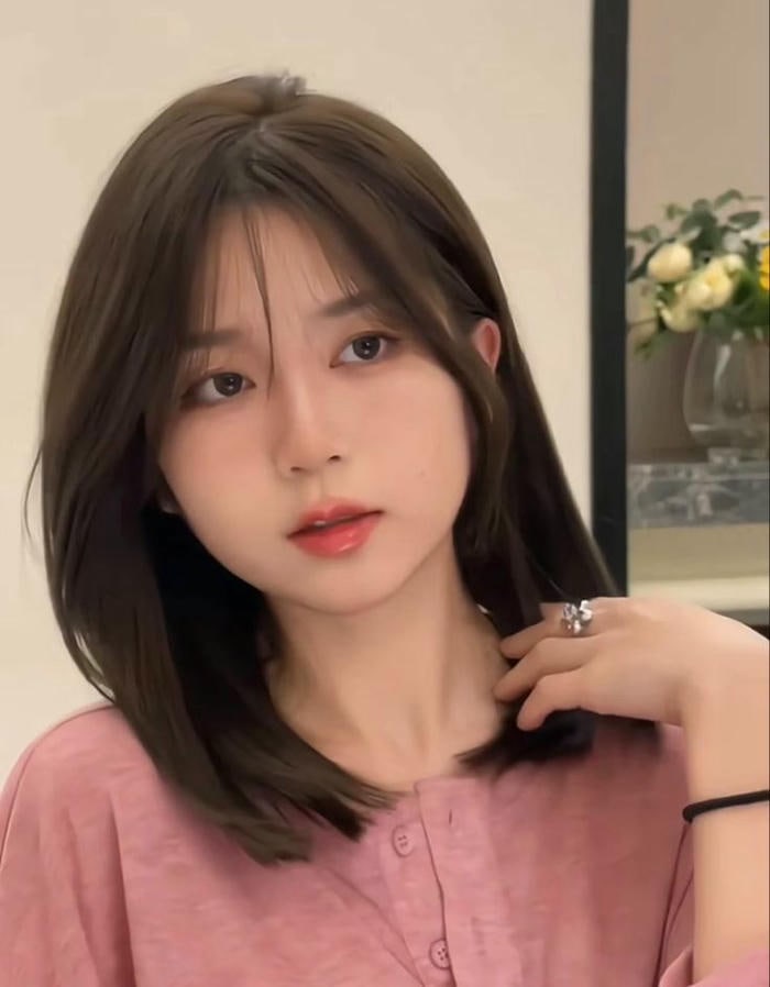 ảnh layer medium length dễ thương nhất
