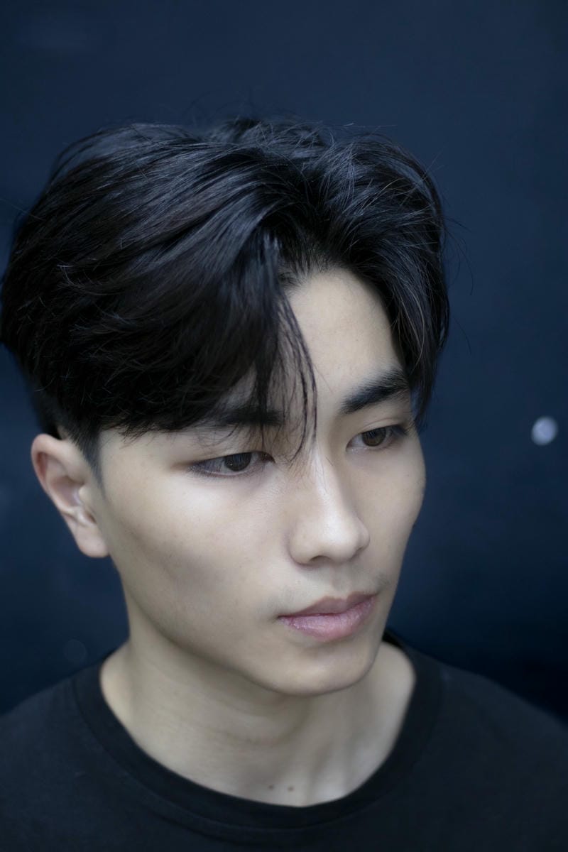 ảnh middle part cho mặt gày