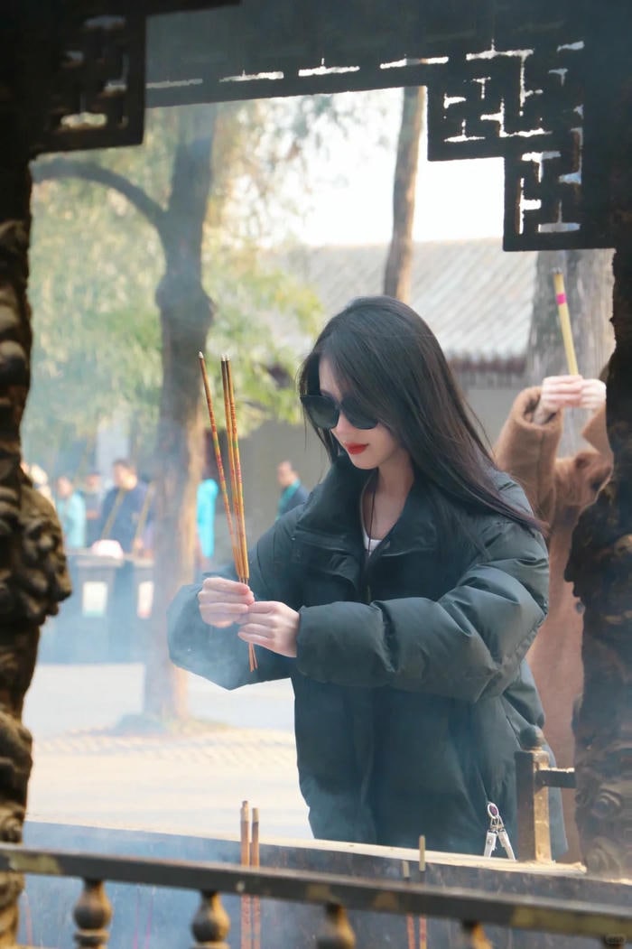 ảnh thắp hương