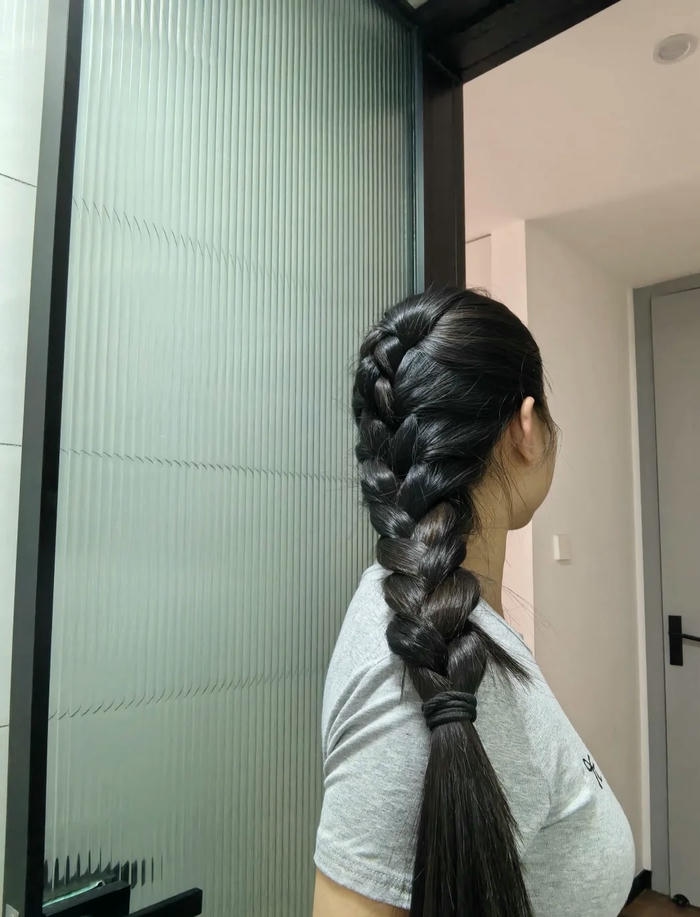 ảnh tóc đuôi xam tóc dày