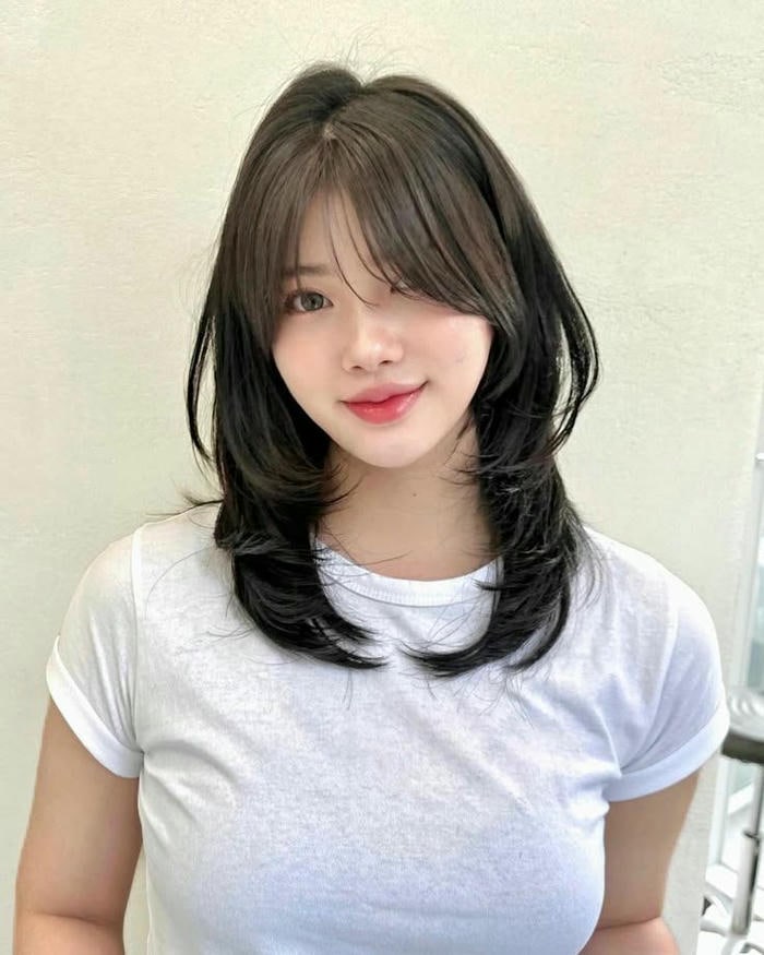 ảnh tóc mái siêu cute
