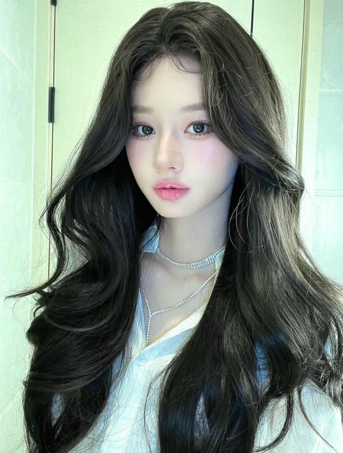 ảnh tóc uốn đẹp xinh